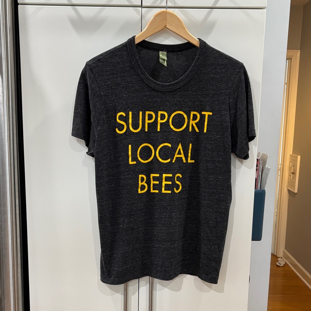 Support Local Bees 🐝 T shirt